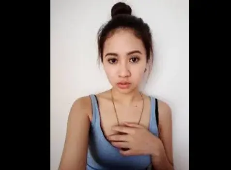 Sedang Ramai Video Viral Tiara Maljum di Oyo Sedang Promo Wiwik Sepuasnya Sama Pacarnya Indonesia Viral